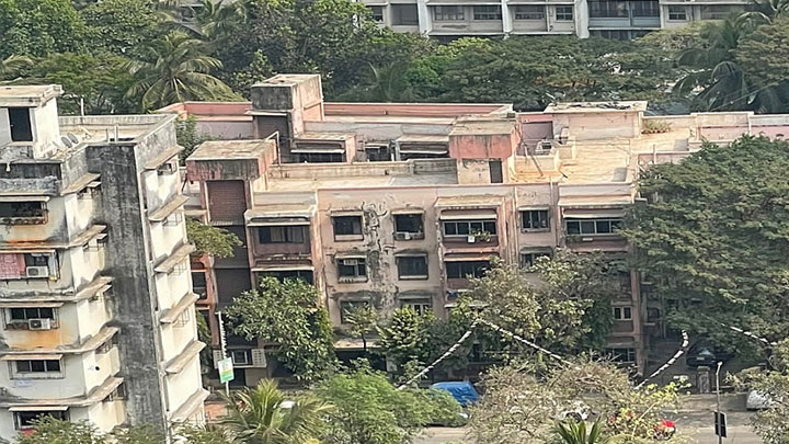 Combined Redevelopment of Multiple Societies; Validity of Conveyance Deed in Maharashtra