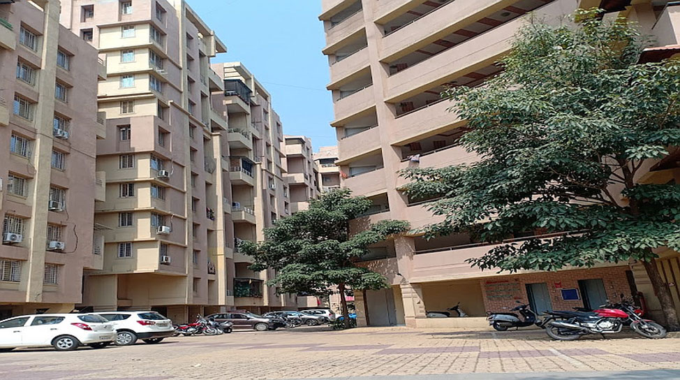 Resolving Parking Woes and Procedural Disputes