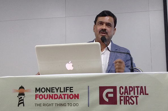 Entrepreneurs: Dealing with contingencies and understanding options