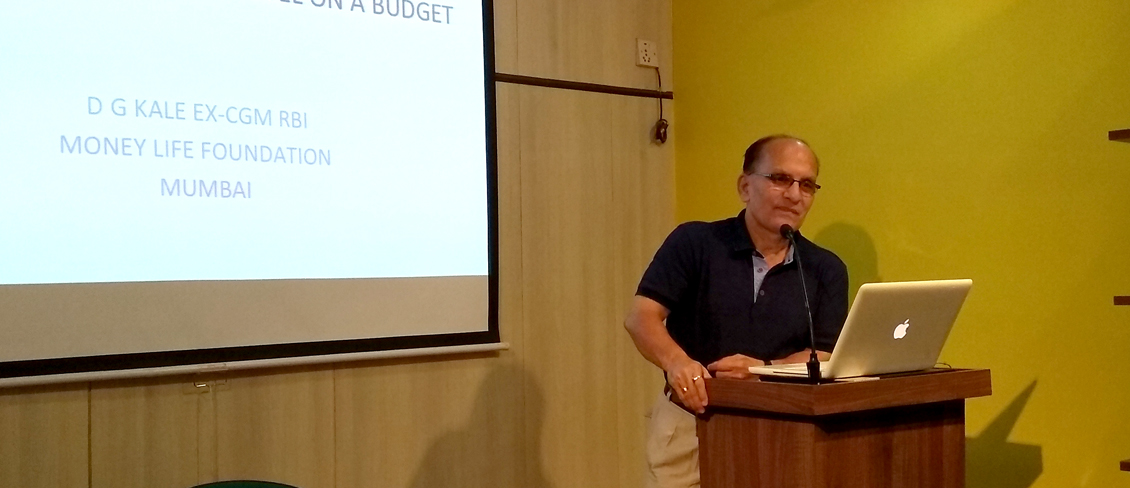 How to Travel on a Budget - DG Kale