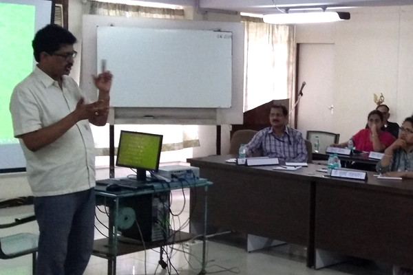 RTI activist Anil Galgali conducts special workshop for PIOs of PMTC